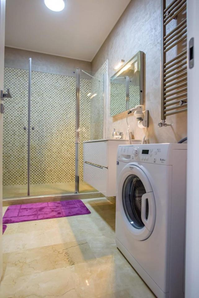 Sophia 2 & Moonlight Apartaments Mamaia Eksteriør billede