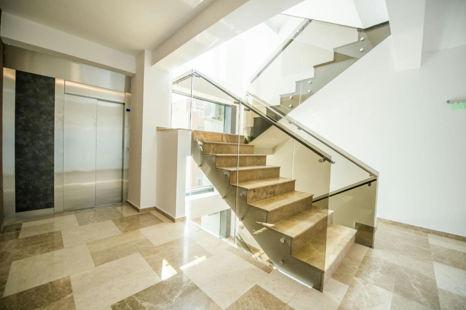 Sophia 2 & Moonlight Apartaments Mamaia Eksteriør billede