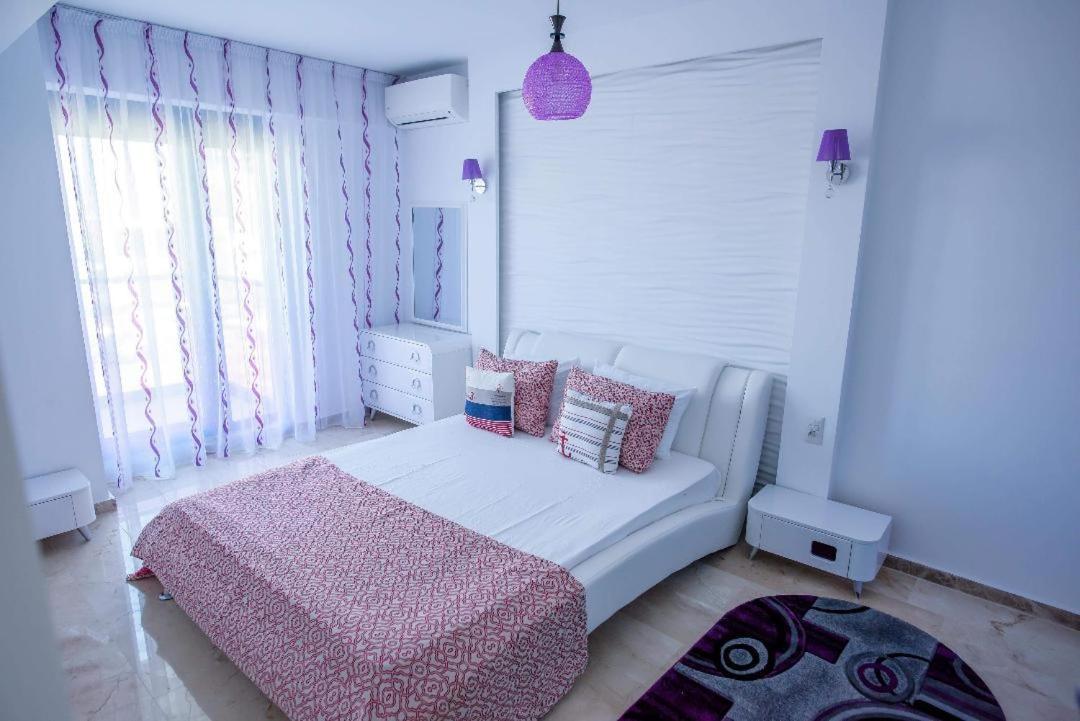 Sophia 2 & Moonlight Apartaments Mamaia Eksteriør billede