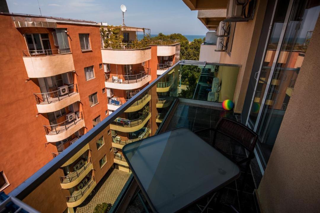 Sophia 2 & Moonlight Apartaments Mamaia Eksteriør billede