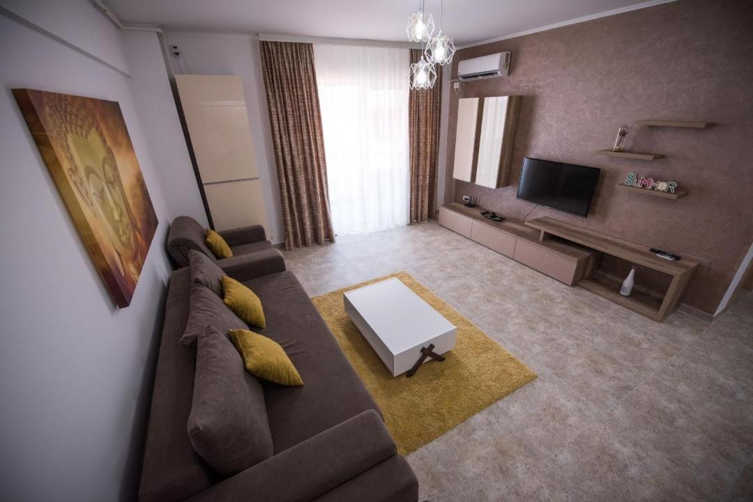 Sophia 2 & Moonlight Apartaments Mamaia Eksteriør billede